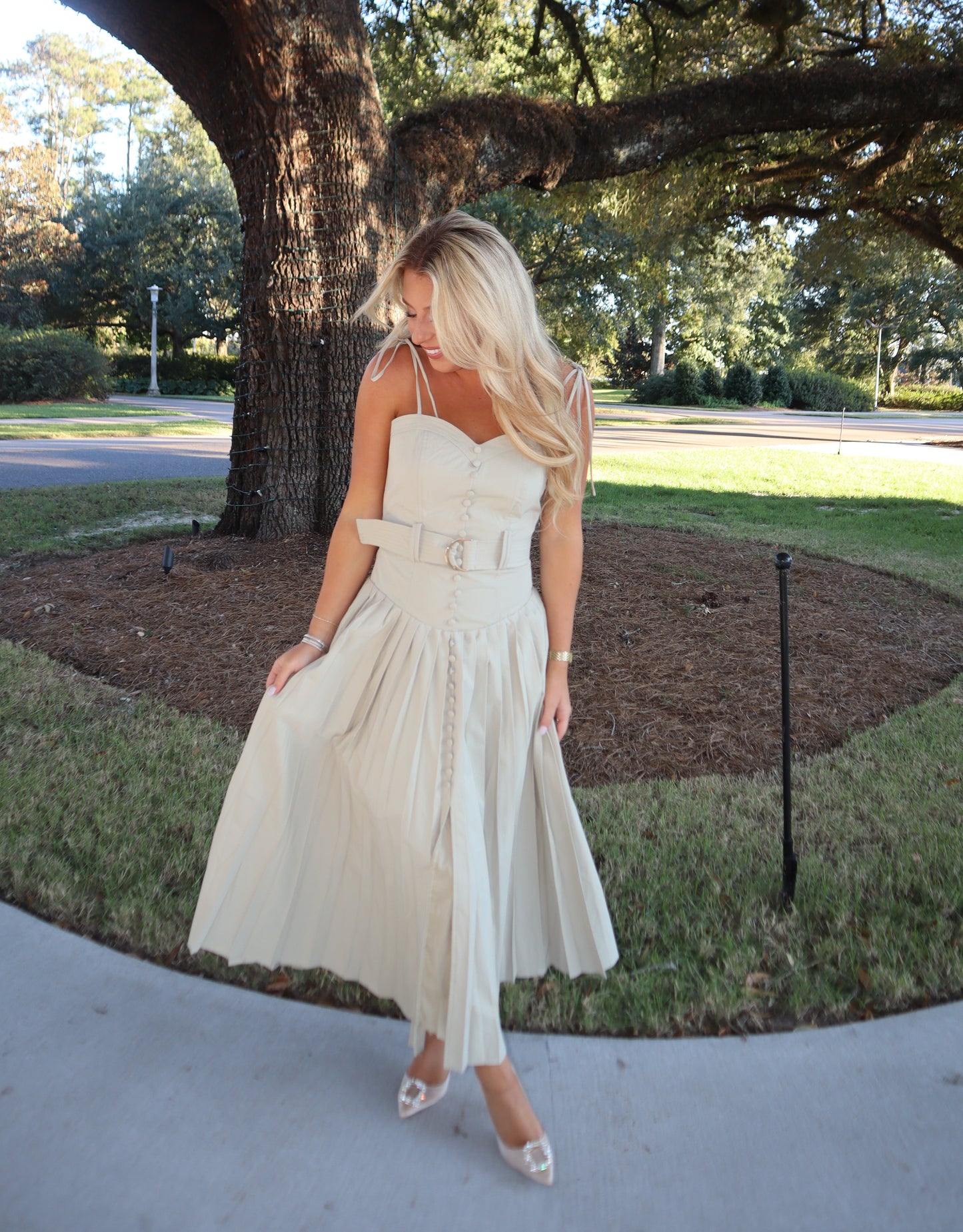 Savannah Belted Maxi Dress