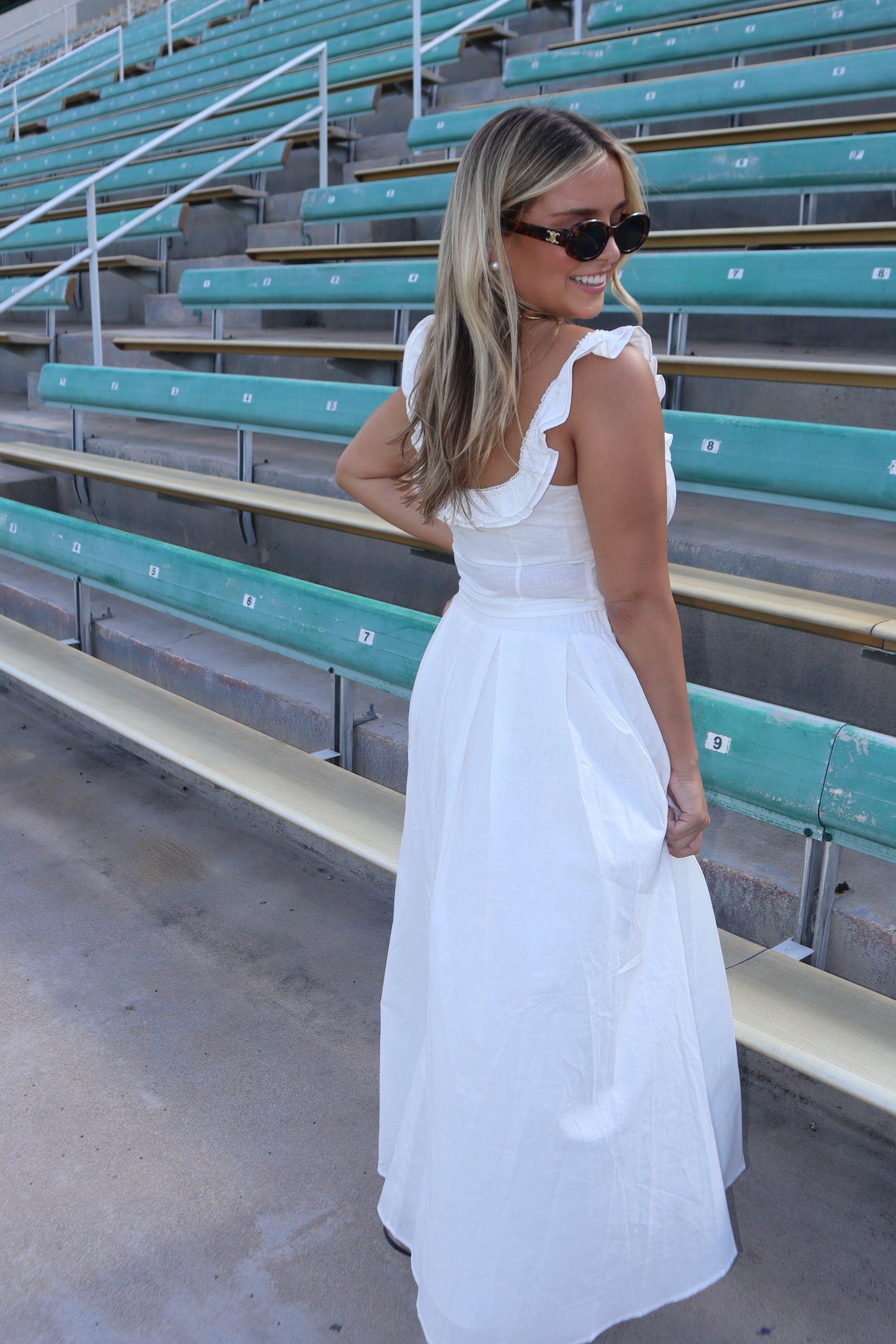 Tailgate Set- White